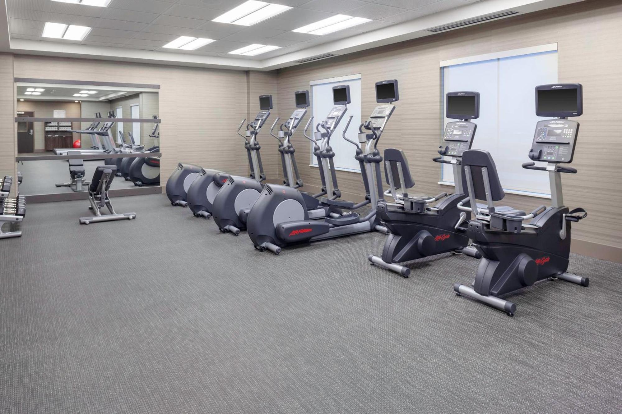 Courtyard By Marriott Dallas Downtown/Reunion District Esterno foto